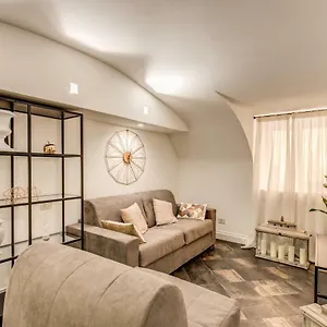 https://fori-imperiali-lovely-apartment.it-romehotels.com