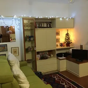https://lovely-irnerio-flat-near-s-pietro.it-romehotels.com